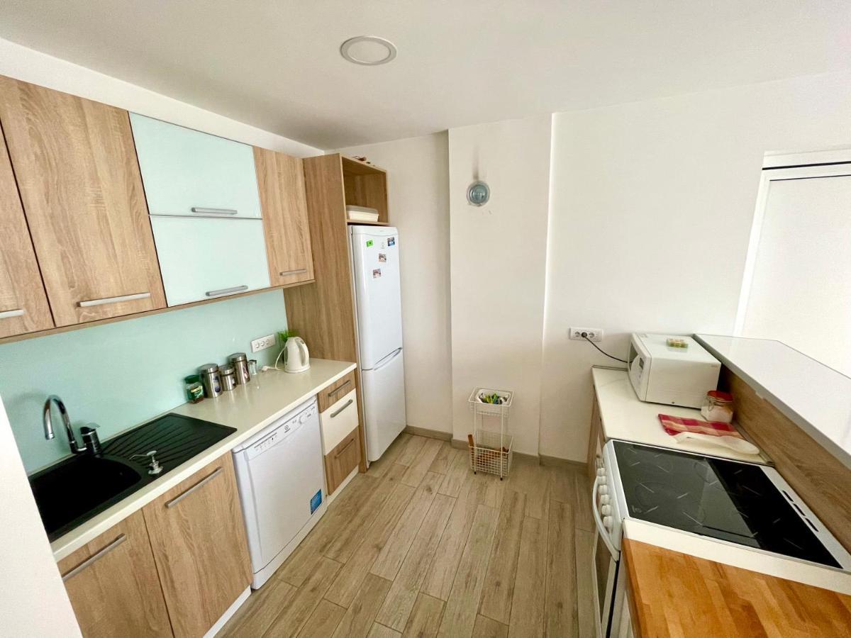 Cozy Apartments In Belgrade, Cukarica, Zeleznik, Free Parking And Wifi Extérieur photo