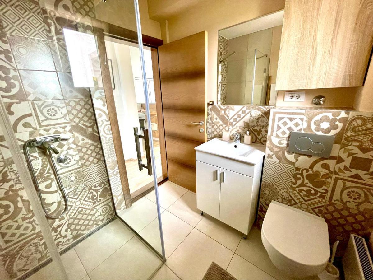 Cozy Apartments In Belgrade, Cukarica, Zeleznik, Free Parking And Wifi Extérieur photo