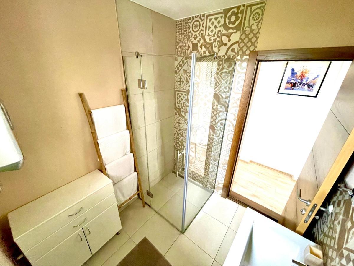 Cozy Apartments In Belgrade, Cukarica, Zeleznik, Free Parking And Wifi Extérieur photo
