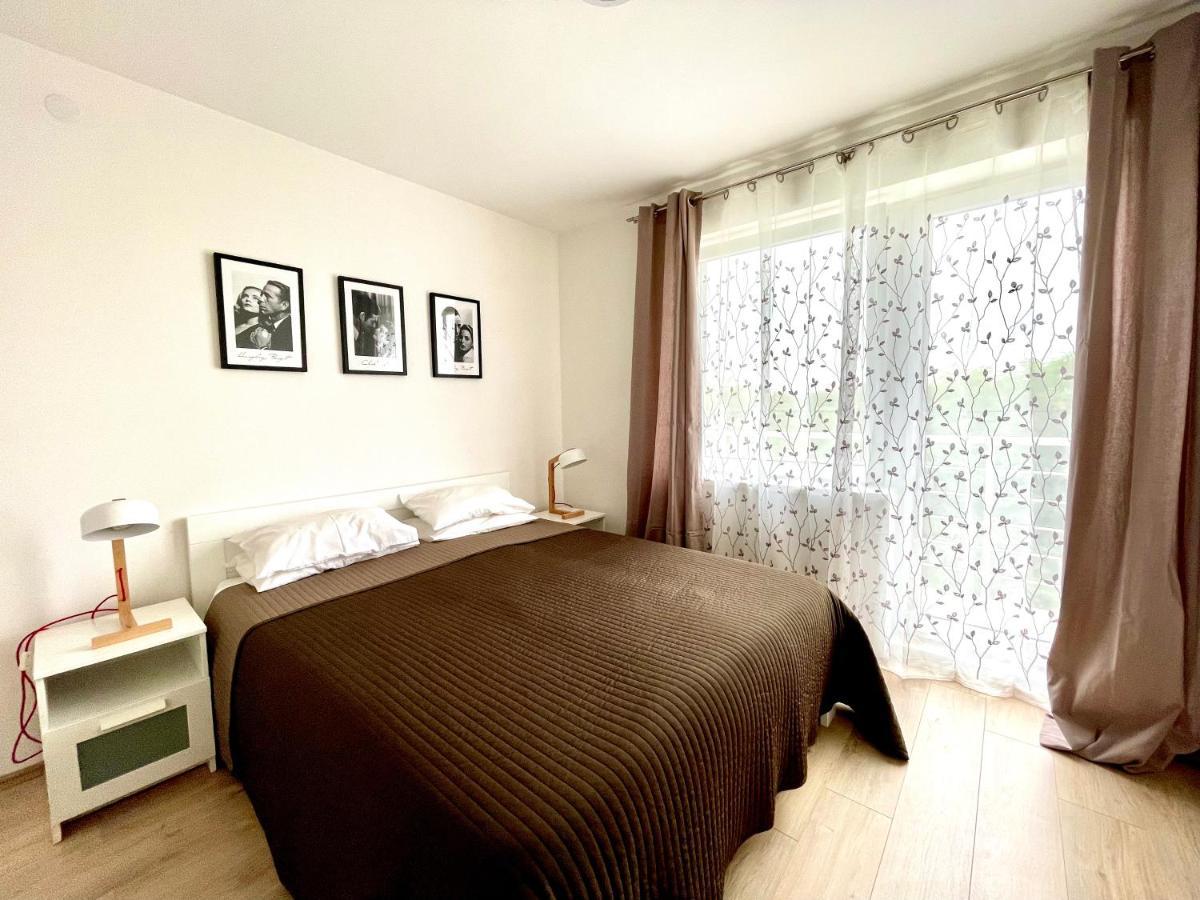 Cozy Apartments In Belgrade, Cukarica, Zeleznik, Free Parking And Wifi Extérieur photo